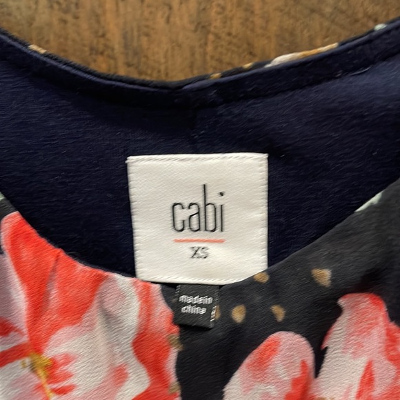 Off the shoulder top - Picture 3 of 5